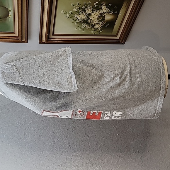 Fruit of the Loom retired nurse grey tee shirt Rosie the Riveter size Large - Picture 5 of 10